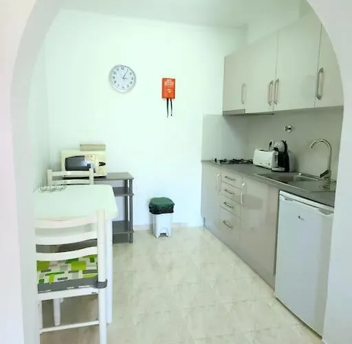 Ch 7 - One Bedroom Apartment, Casa Da Horta, Pool And Garden Appartement Albufeira