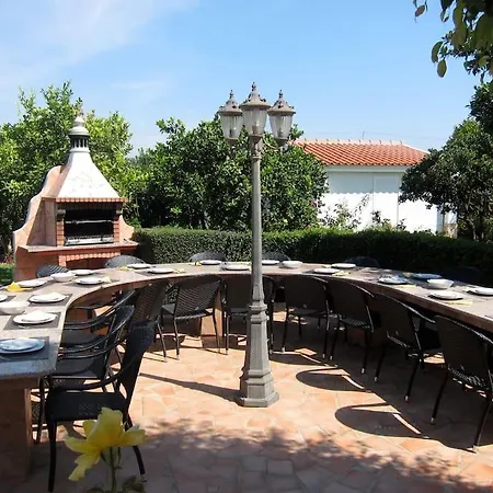 Ch 7 - One Bedroom Apartment, Casa Da Horta, Pool And Garden * アルブフェイラ