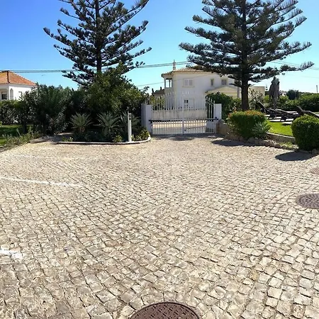 Ch 7 - One Bedroom Apartment, Casa Da Horta, Pool And Garden